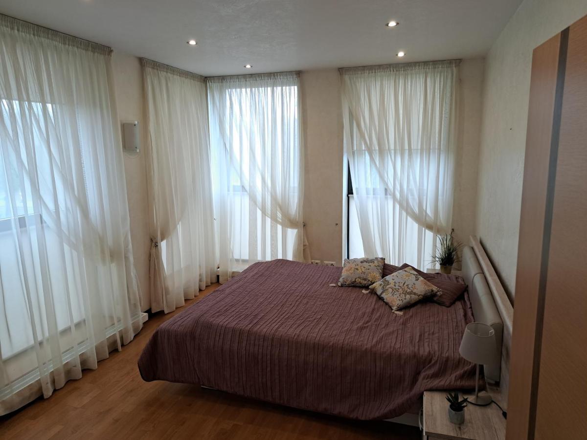 Andyshaun Service Appartments Riga Luaran gambar
